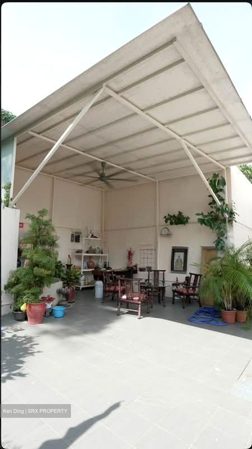 Parry Green (D19), Terrace #566628001